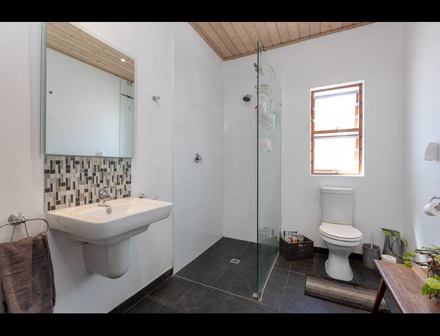 3 BEDROOM HOUSE FOR SALE IN HEATHFIELD